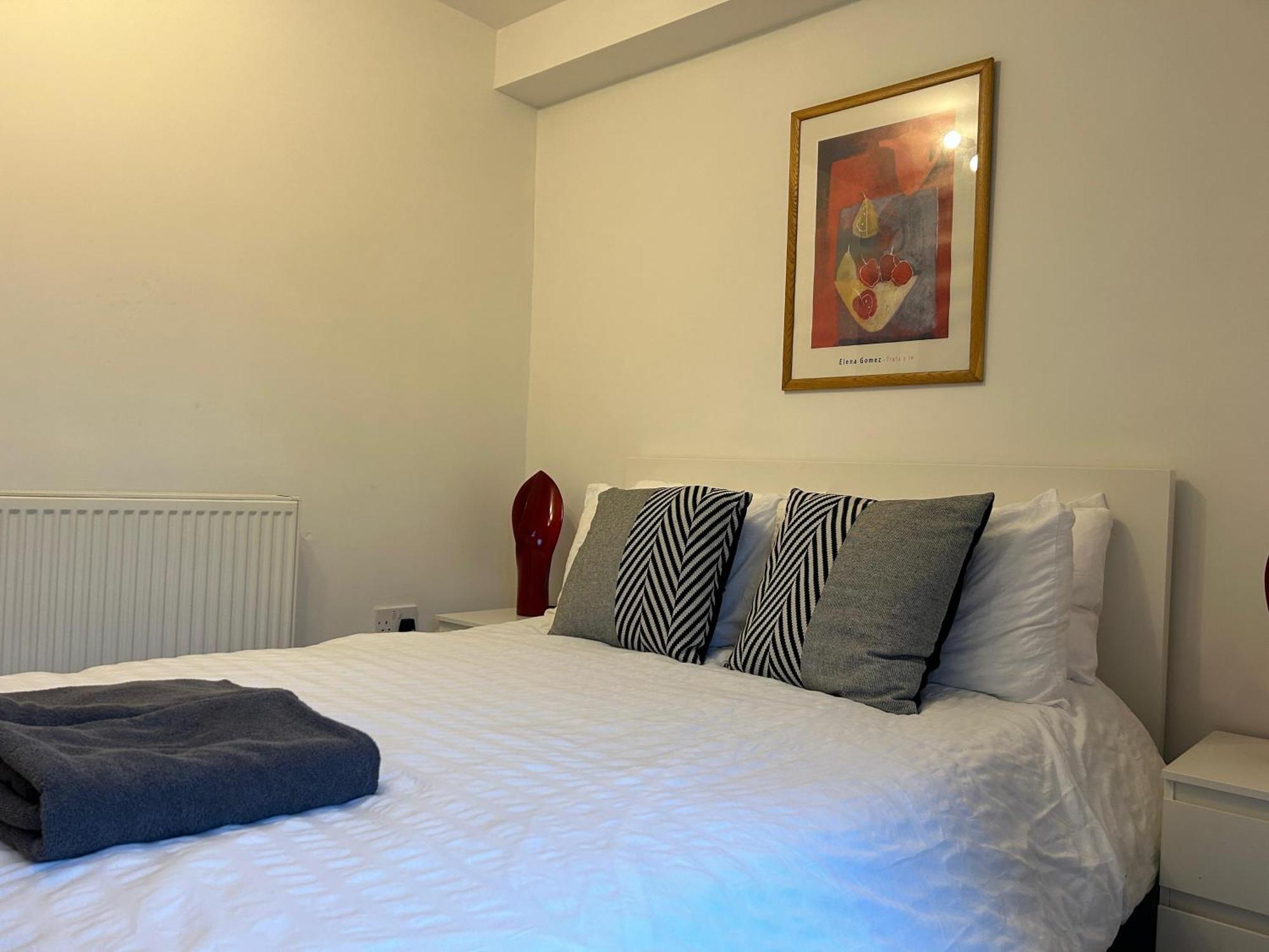 Lovely Serviced Apartment, Free Parking, אוקספורד מראה חיצוני תמונה