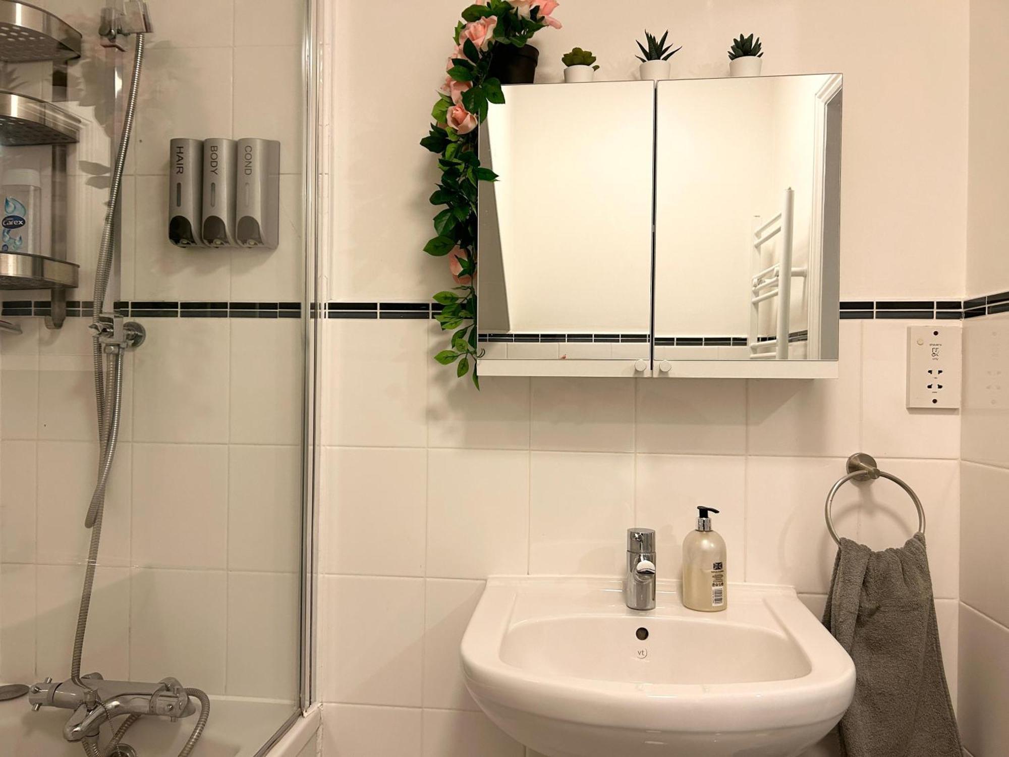 Lovely Serviced Apartment, Free Parking, אוקספורד מראה חיצוני תמונה