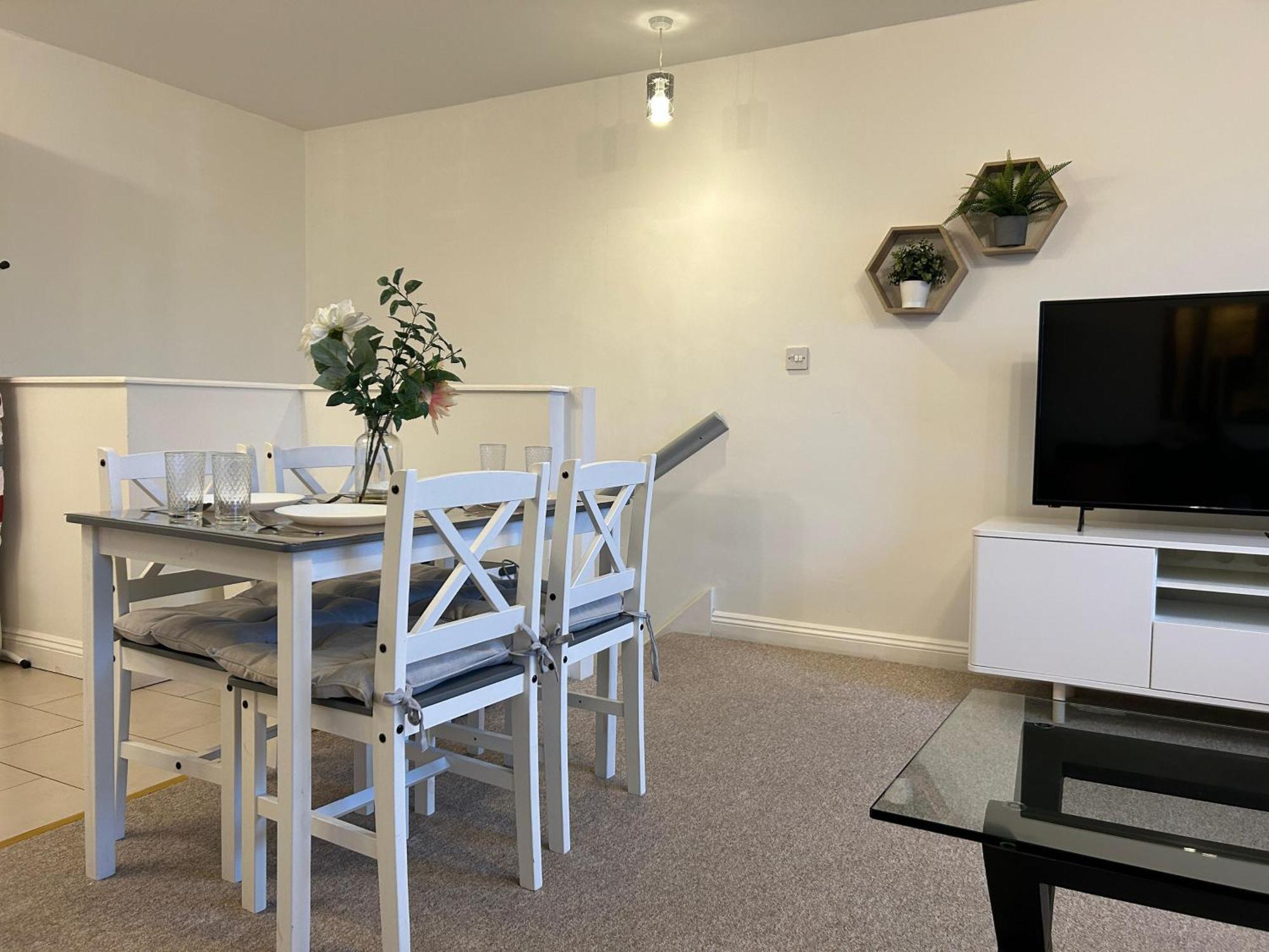 Lovely Serviced Apartment, Free Parking, אוקספורד מראה חיצוני תמונה
